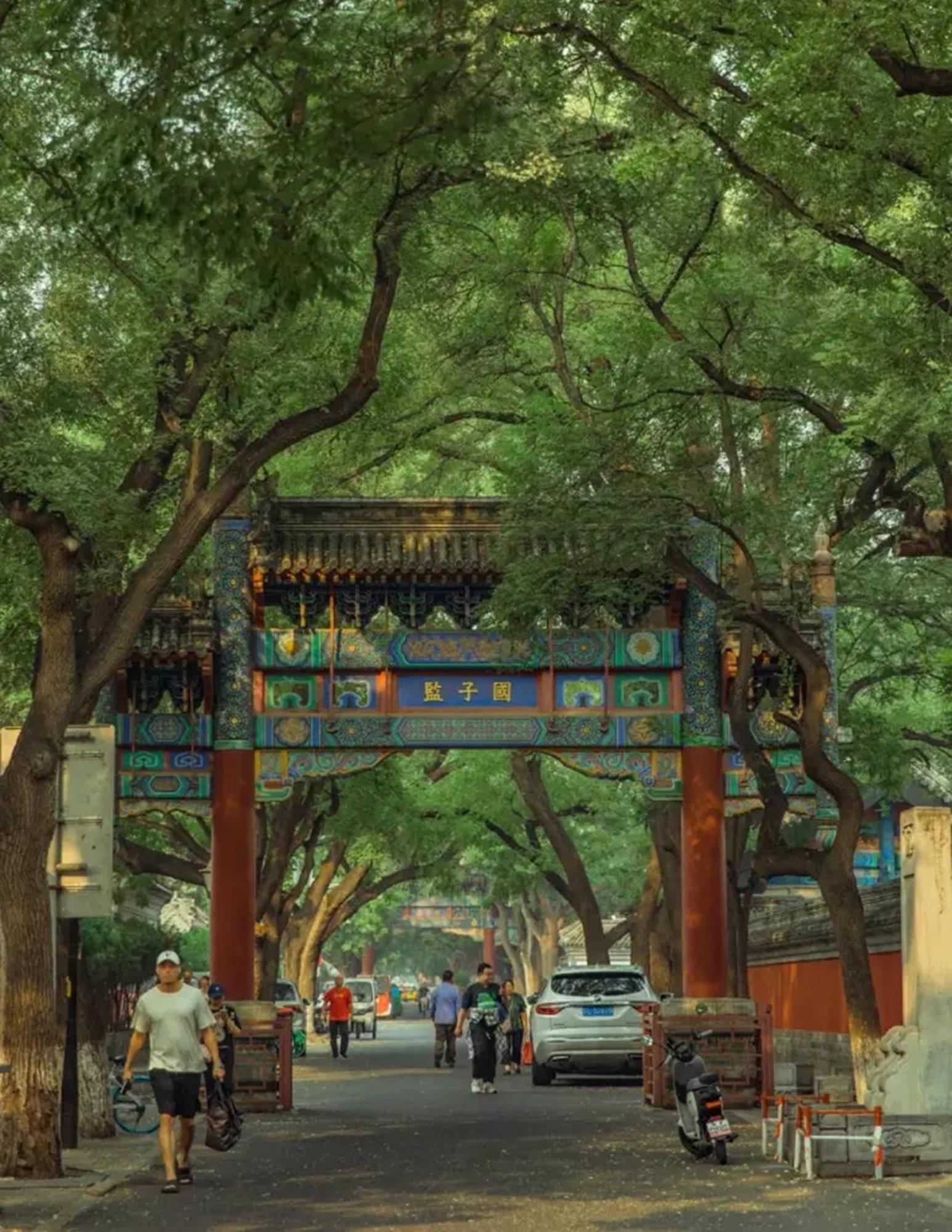 Jingfang Building Smart Hotel - Located In The Busiest Part Of The Downtown Area, Near Beijing Tiananmen Square And The Forbidden City,Wangfujing Shopping Street ,Newly Opened Hotel,Provide Free Laundry Service,Provide Tourism And Ticketing Services Экстерьер фото