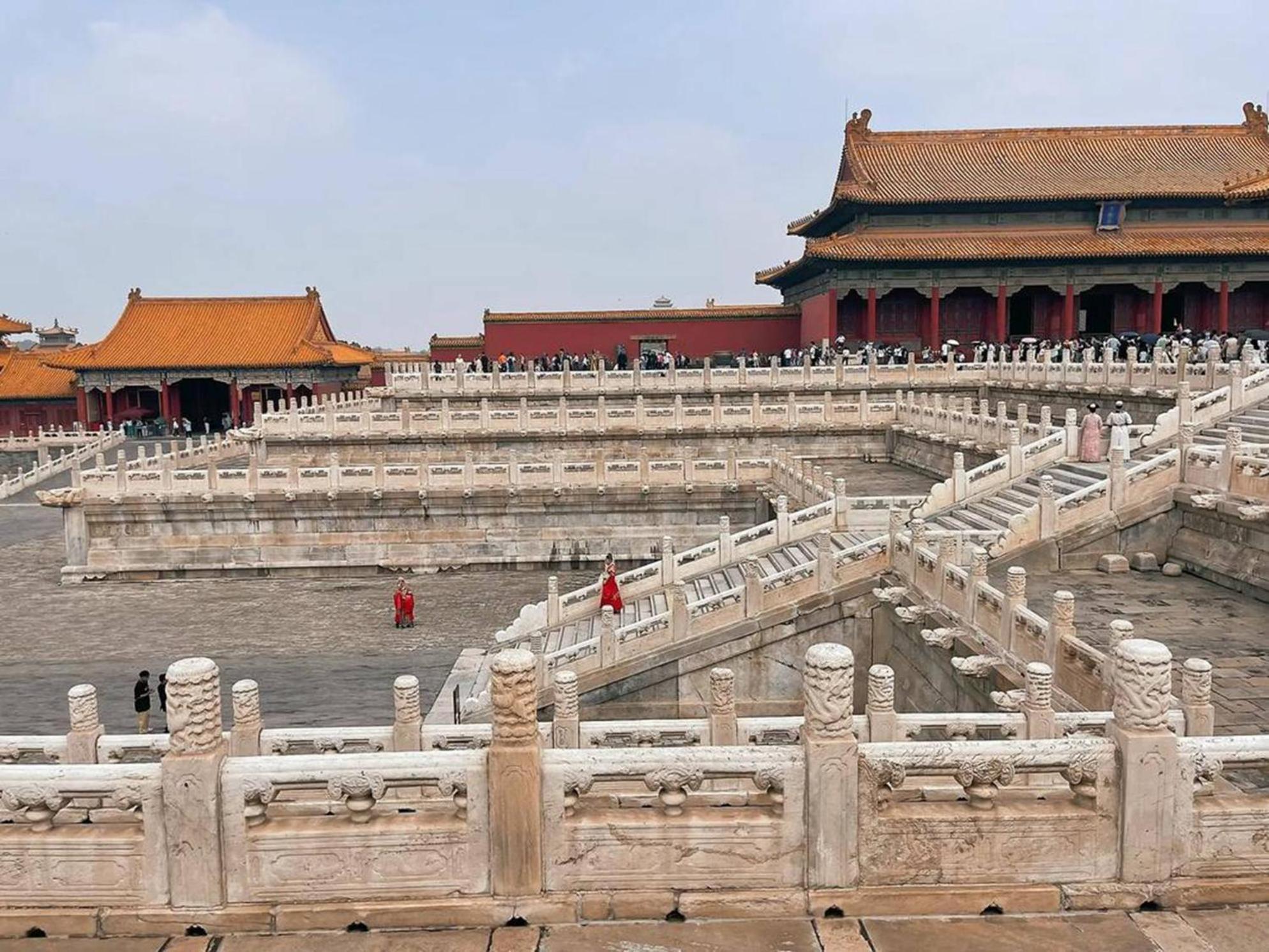 Jingfang Building Smart Hotel - Located In The Busiest Part Of The Downtown Area, Near Beijing Tiananmen Square And The Forbidden City,Wangfujing Shopping Street ,Newly Opened Hotel,Provide Free Laundry Service,Provide Tourism And Ticketing Services Экстерьер фото