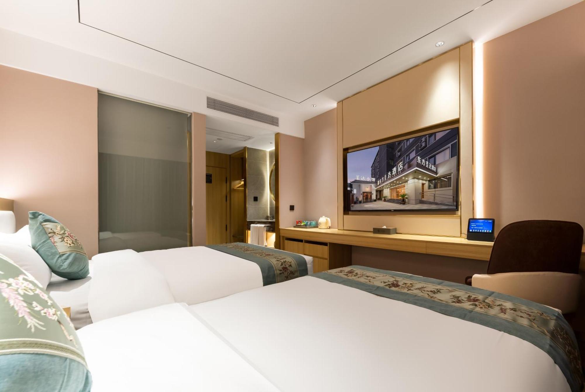 Jingfang Building Smart Hotel - Located In The Busiest Part Of The Downtown Area, Near Beijing Tiananmen Square And The Forbidden City,Wangfujing Shopping Street ,Newly Opened Hotel,Provide Free Laundry Service,Provide Tourism And Ticketing Services Экстерьер фото